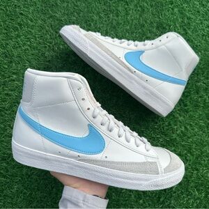 Nike Blazer Mid ‘77 Vintage Summit White / Aquarius Blue